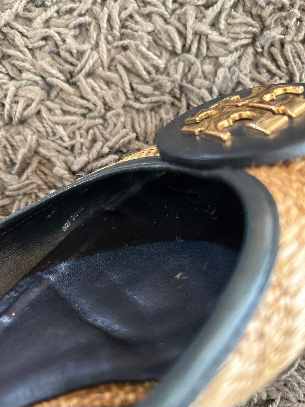 Tory Burch Reva Raffia Ballet Flats Tan with Black Trim & Gold Logo Size 9 - Picture 9 of 11